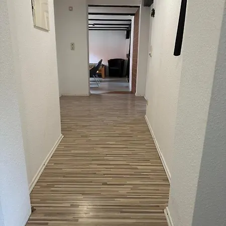 Diah's In Beuern - Fuer Monteure